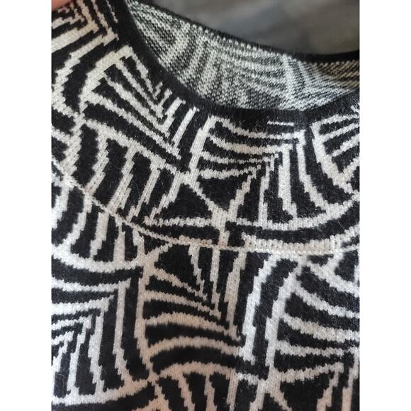 NWT Maeve Maria Sleeveless Sweater - Medium - Picture 5 of 7